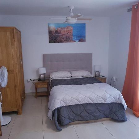 Estudio Nuevo Con Bano, Cocina Y Gran Terraza Los Realejos Exteriör bild